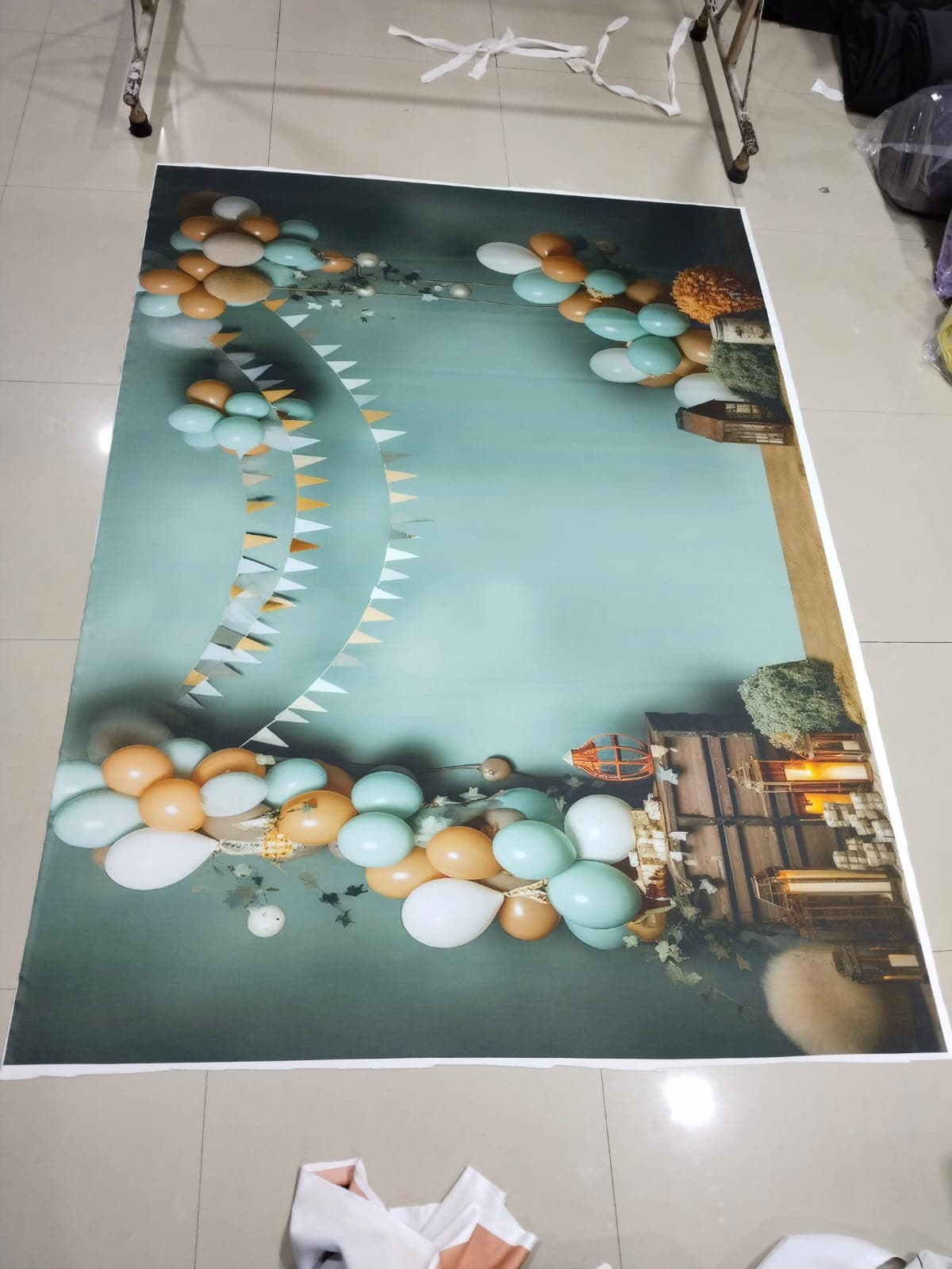 Scuba Sandwich Backdrop Print view 9